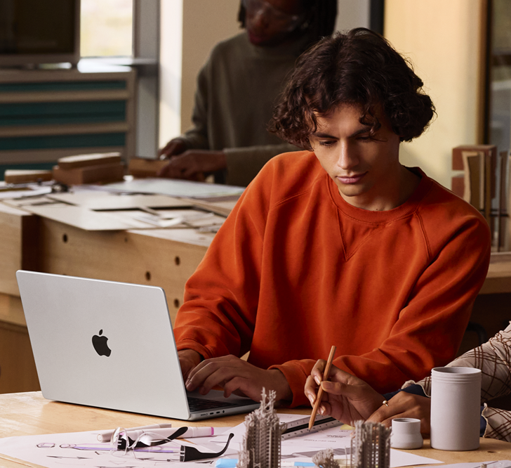 MacBook M5 Pro de 14 pol. - Imagem 7